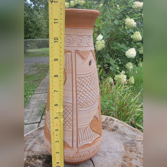 Unique Hand crafted Ceramic Art Pottery Vase - Picture 3 of 6